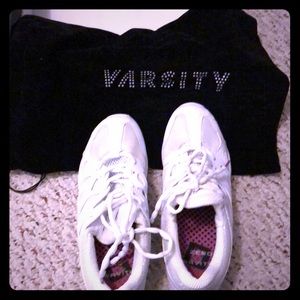 Varsity Zero Gravity cheer shoes , Size 7.5